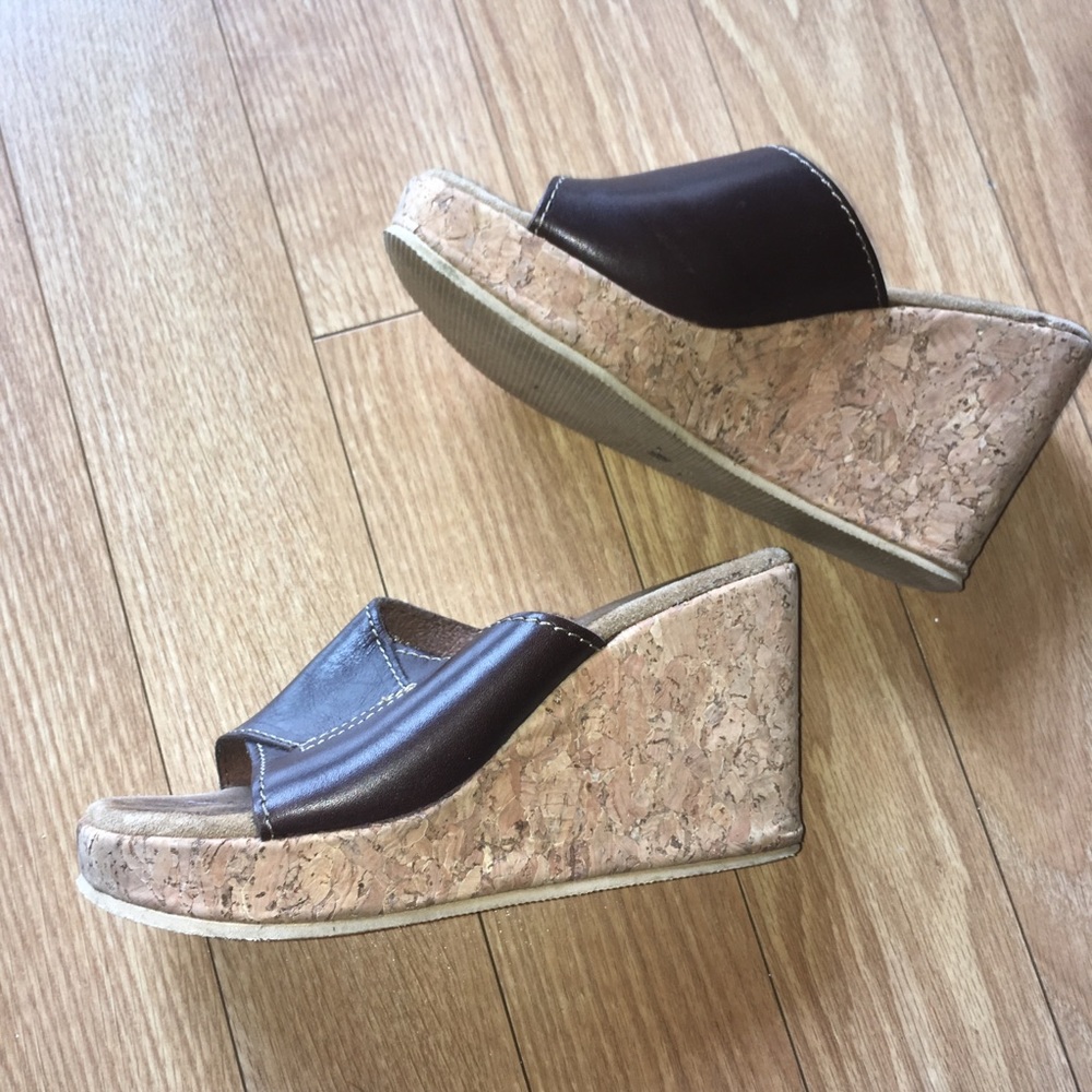 American Eagle wedge sandals size 5